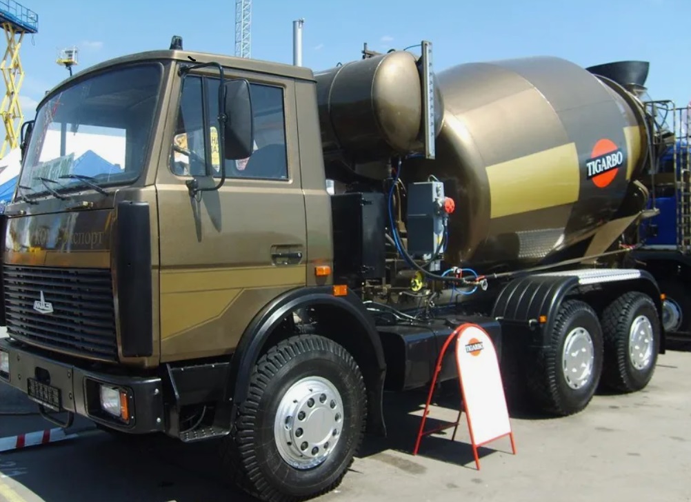 Автобетоносмеситель МАЗ 5440