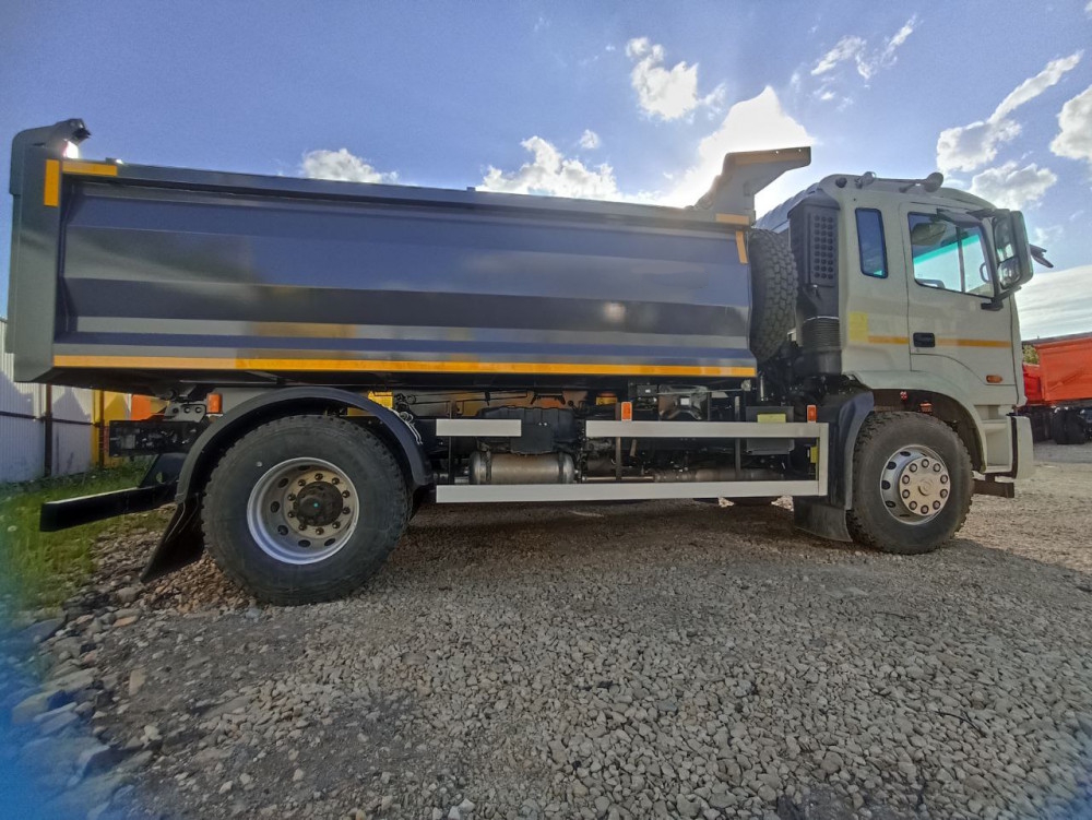 Самосвал JAC N200